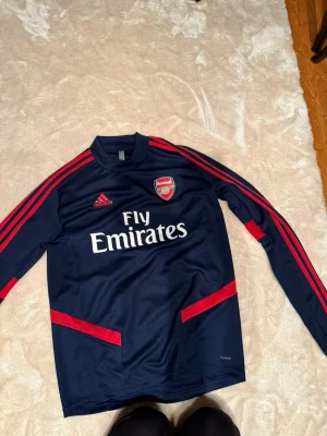 Arsenal dress - Arsenal dress storlek M använd 1-2 gånger