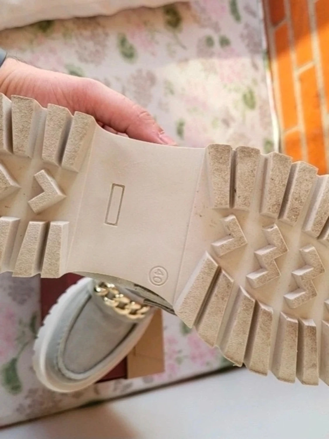 Rosa Negra Loafers, mint grön läder guld detaljer, Storlek 40 - 5