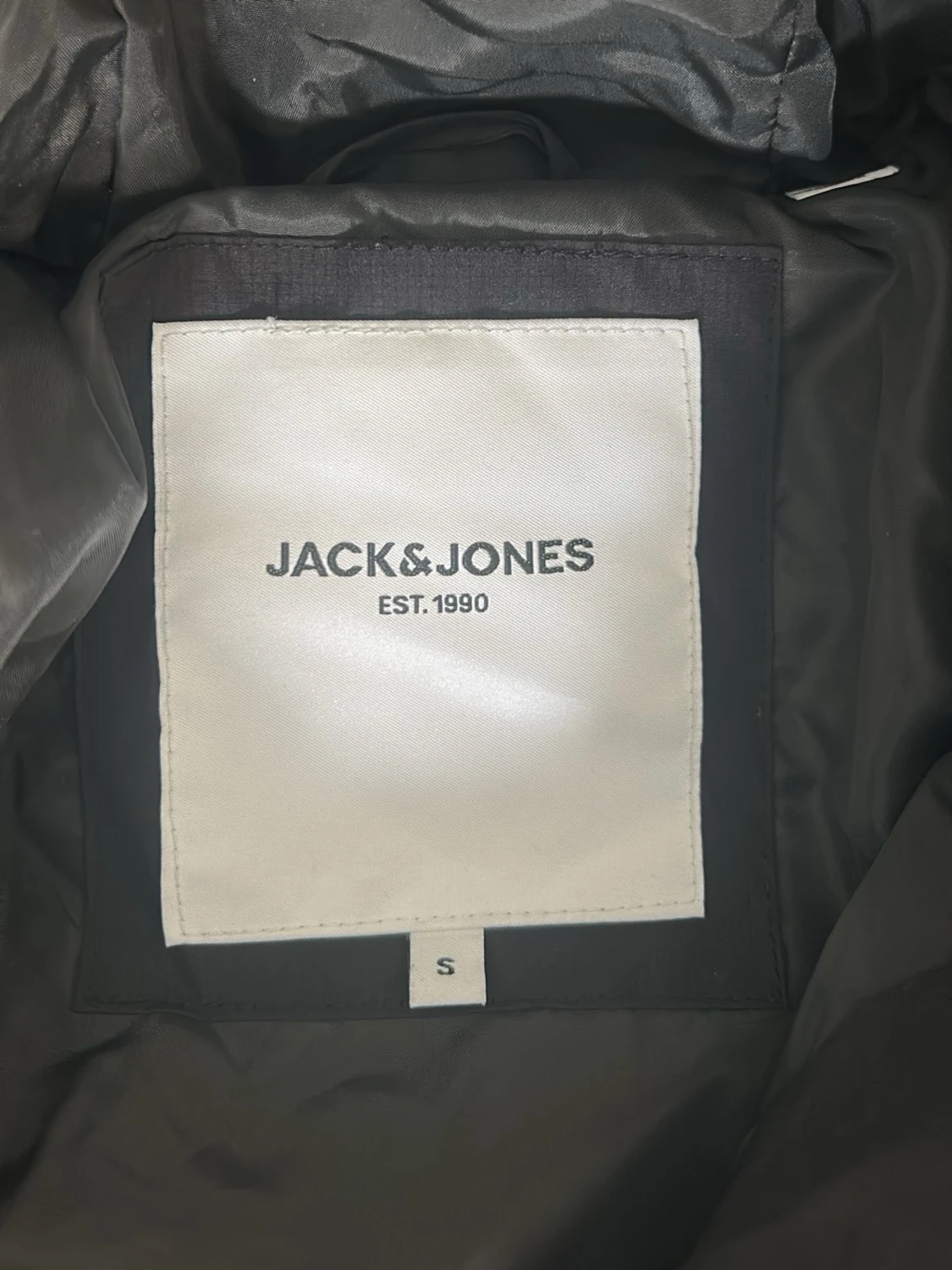 Svart lång pufferjacka Jack & Jones - 2