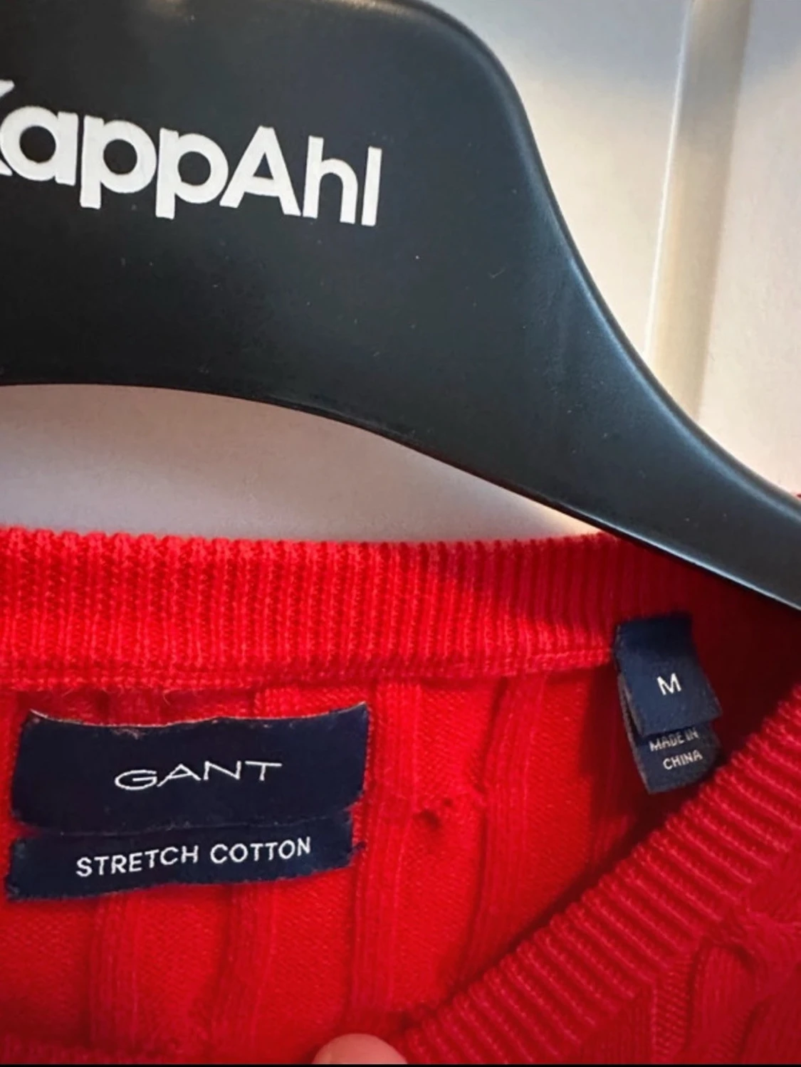 Röd kabelstickad tröja från GANT - 3