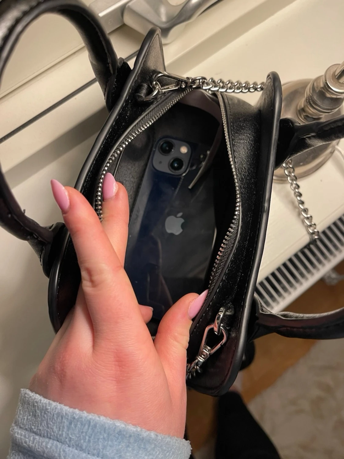 Svart väska från Zara - 1