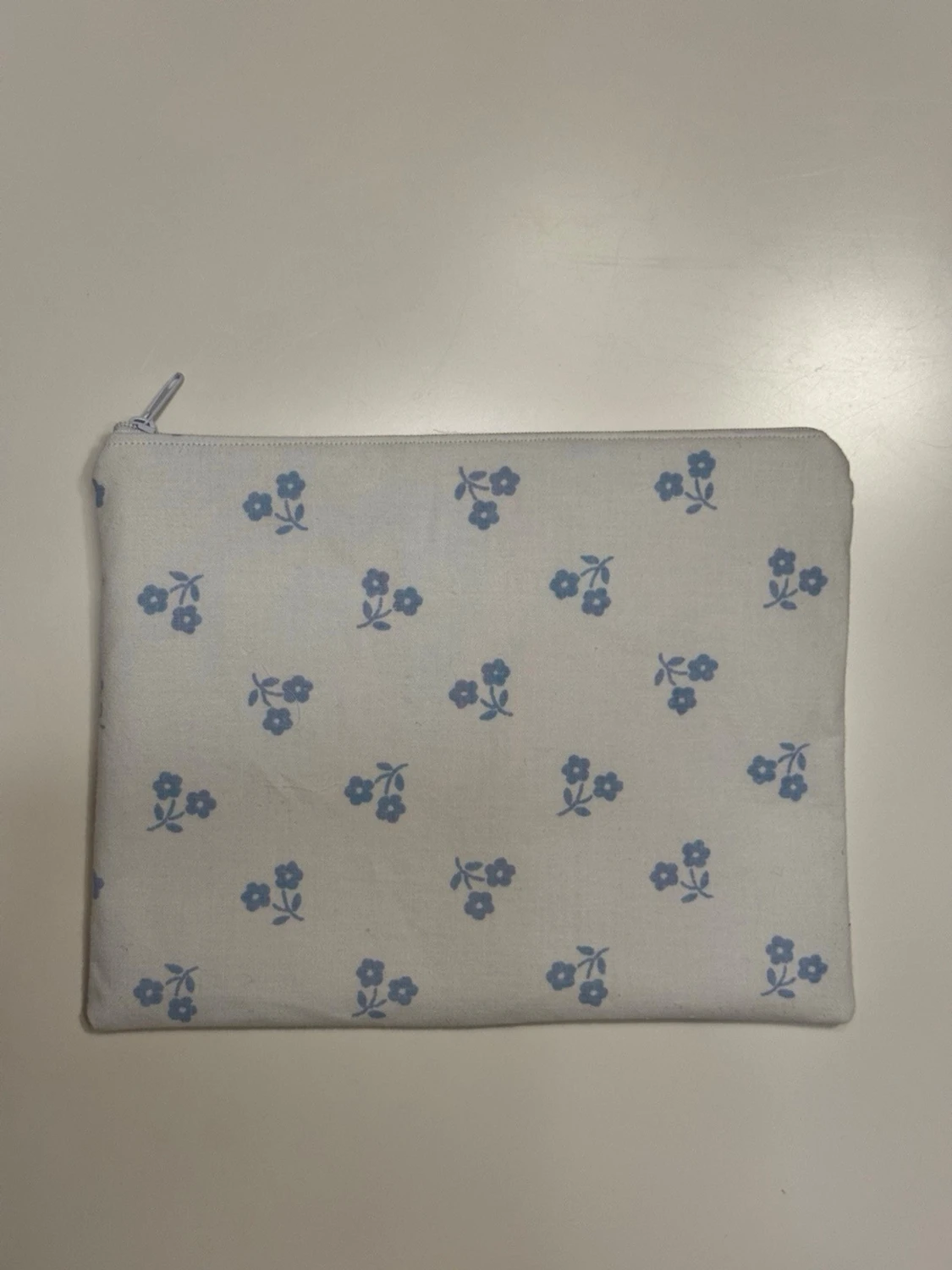 Handgjord necessär av second hand tyger - 1