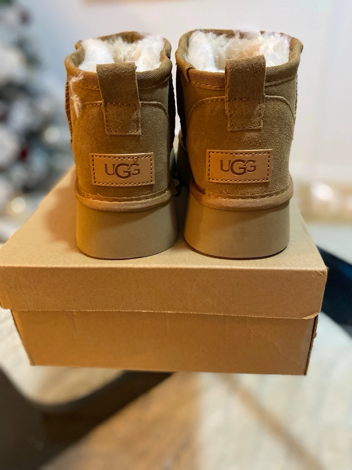 Beige UGG boots med platt sula - 2