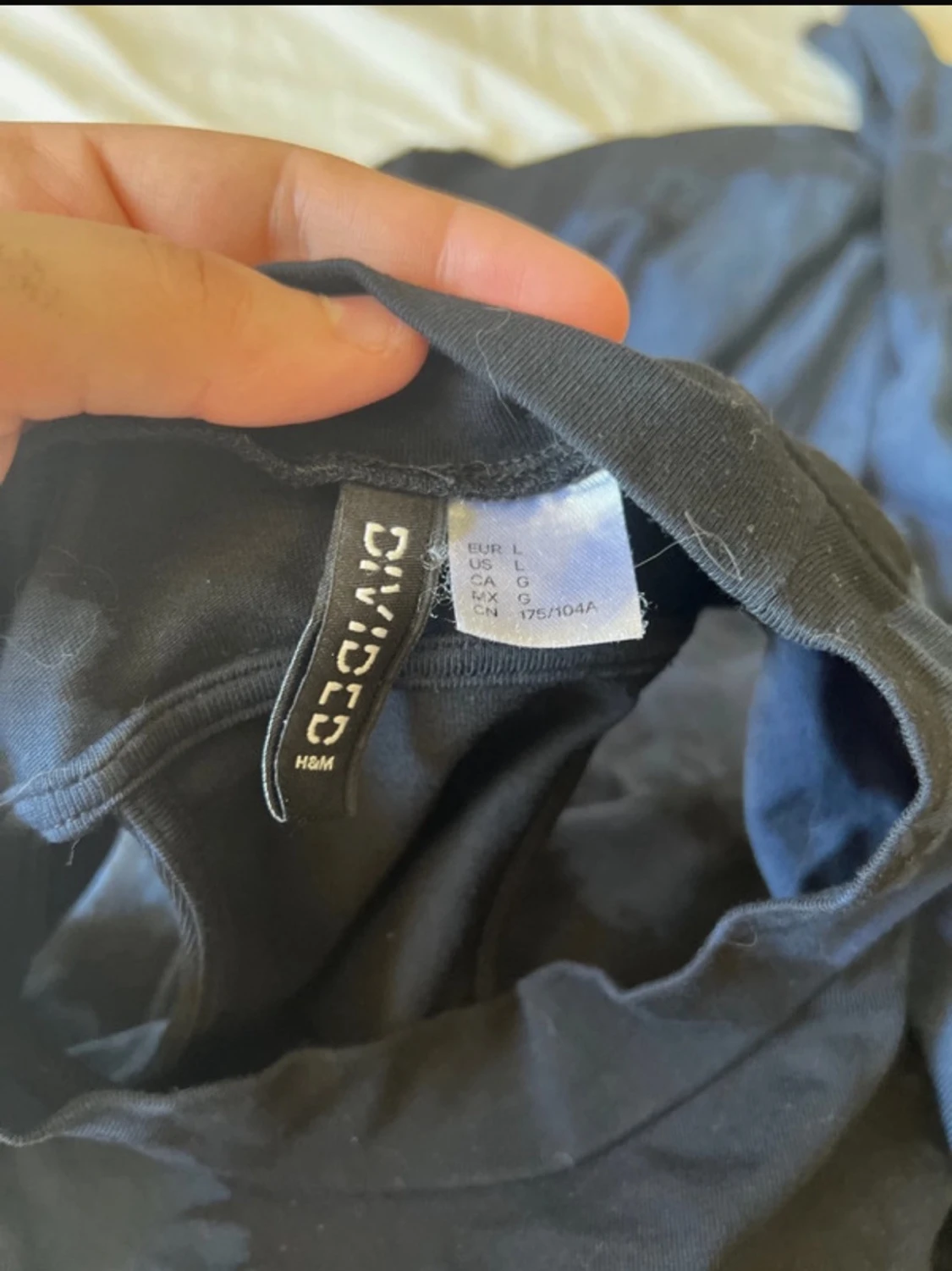 Mörkblå cut-out klänning - 4