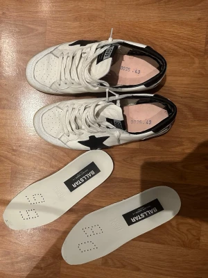 Golden goose ballstars - Passade inte mig. Stilrena, funkar till allt