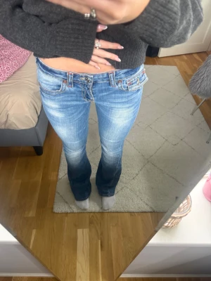 True Religion jeans - Köpte för 1500, självklart äkta och finns digitalt kvitto💞Pris kan diskuteras💞