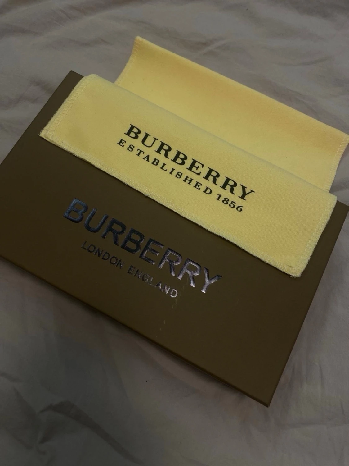 Rutig Burberry keps i bomull - 1