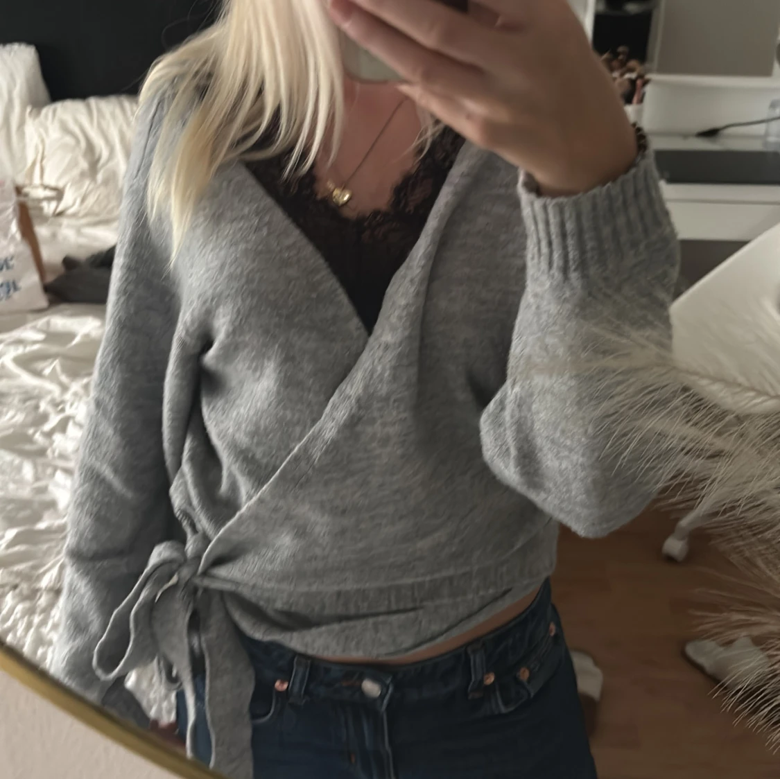 Grå omlottkofta från Even&Odd