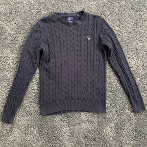 Morris & Gant hoodie - Säljer två hoodies i ett, skriv för bilder eller frågor osv, MVH 