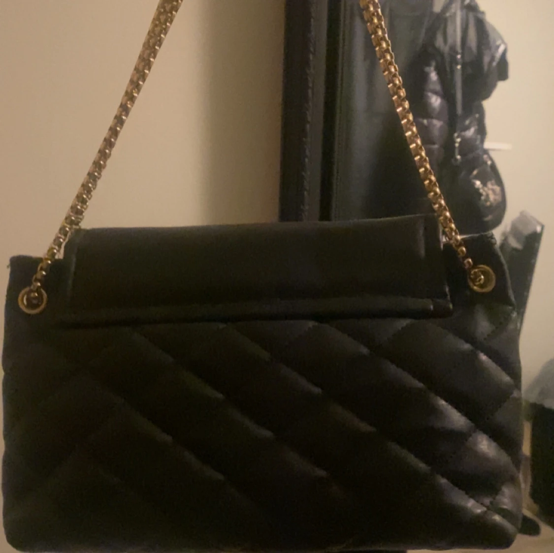 Svart YSL väska - 2
