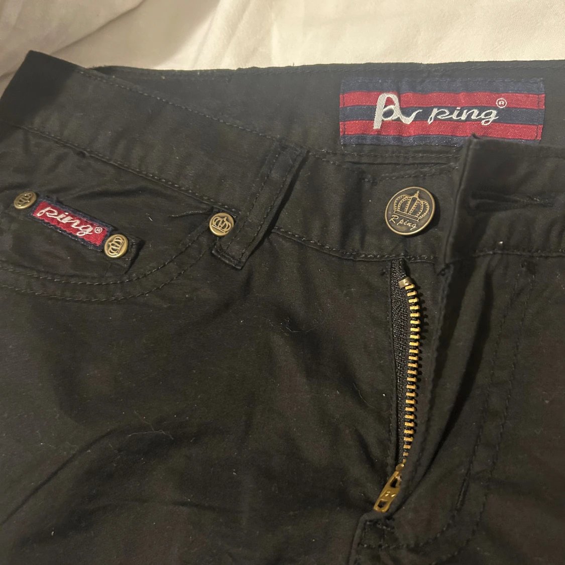 Svarta byxor från Ping med raka ben