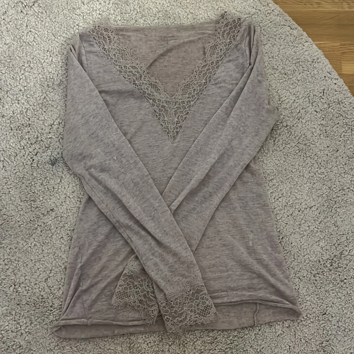 Beige topp med spets från Intimissimi