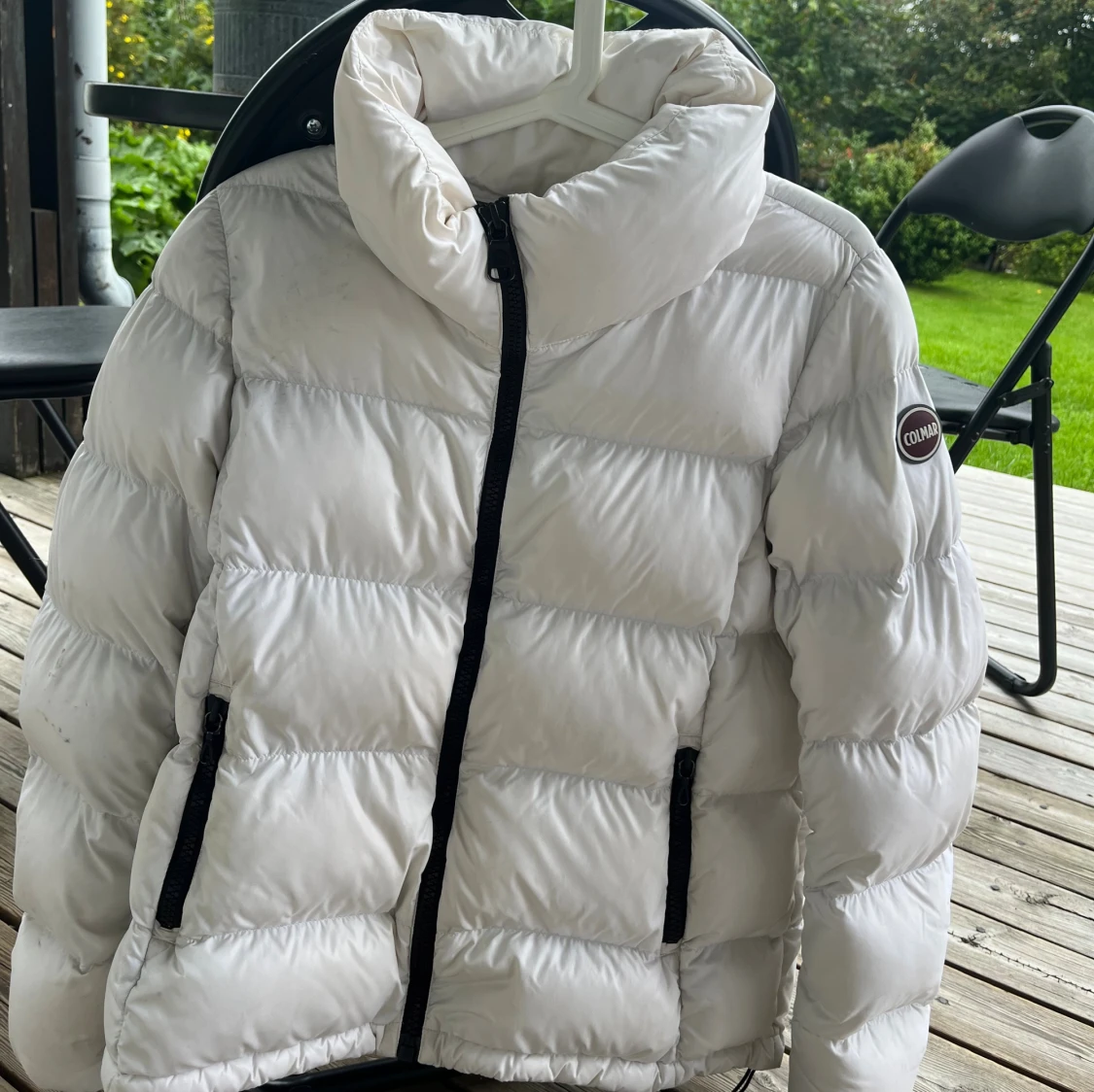 Vit pufferjacka från Colmar