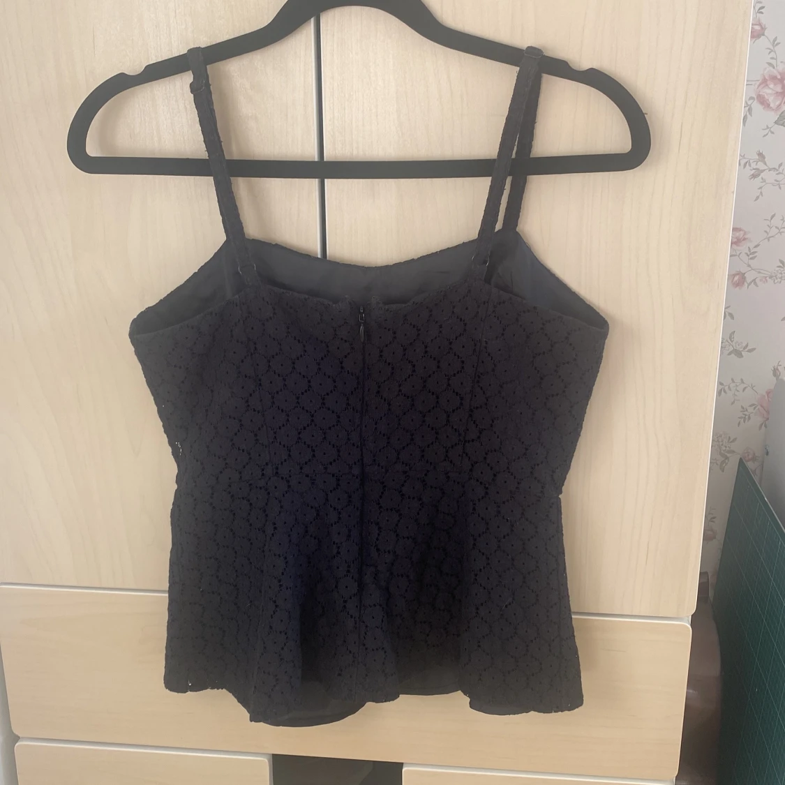 Svart spetslinne från Vero Moda - 1