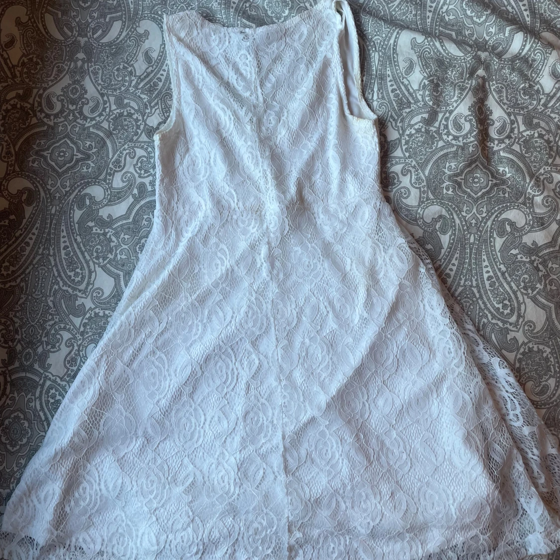 Vit spetsklänning från Bubbleroom - 1
