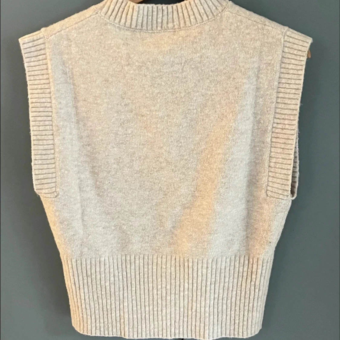 Beige stickad väst Pull&Bear XS - 2