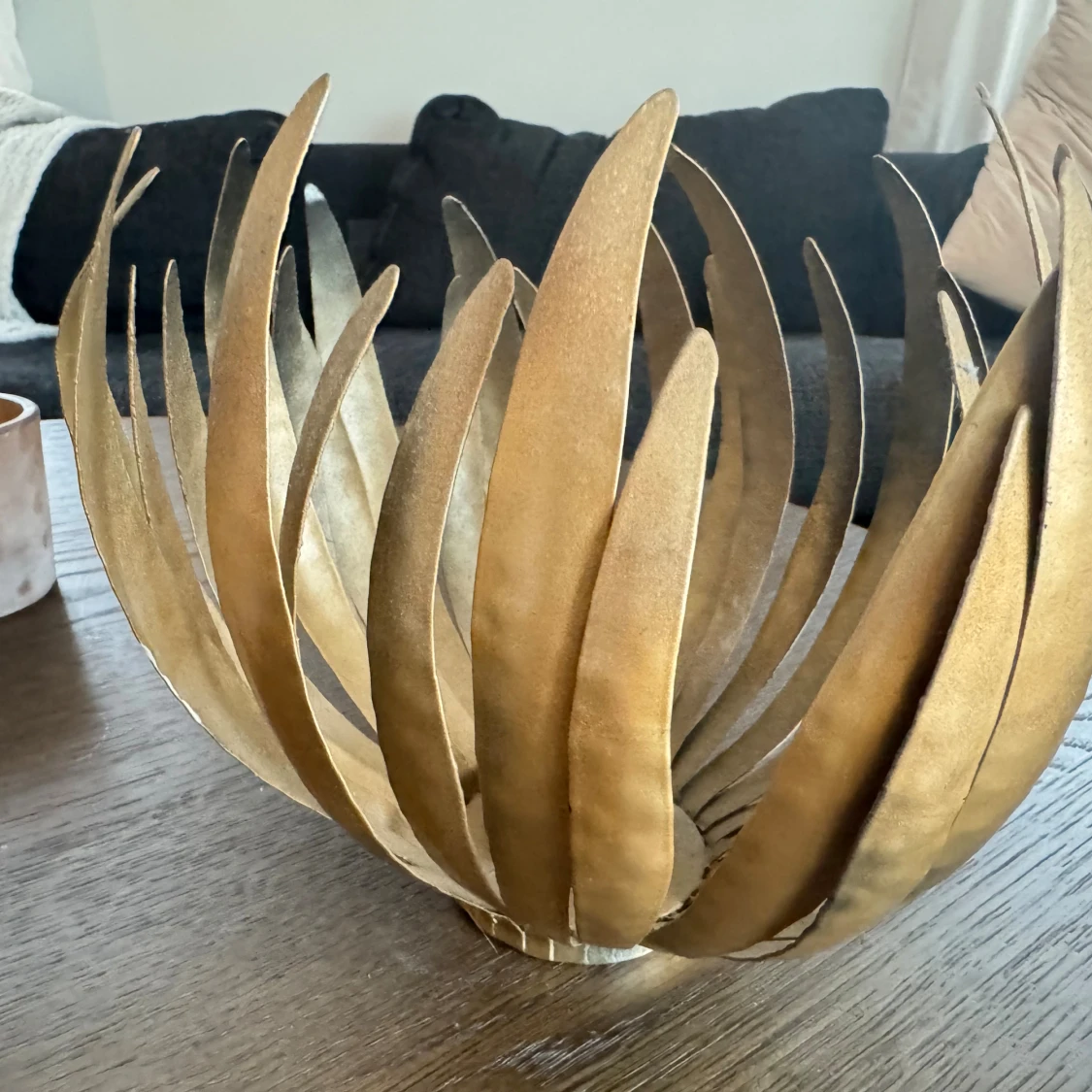 Ljushållare i guldmetall  - 1