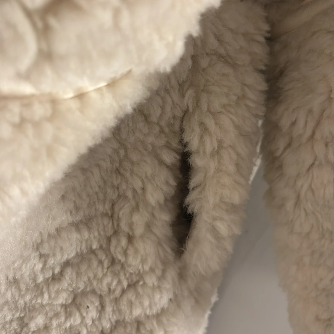 Beige teddyjacka från H&M - 3