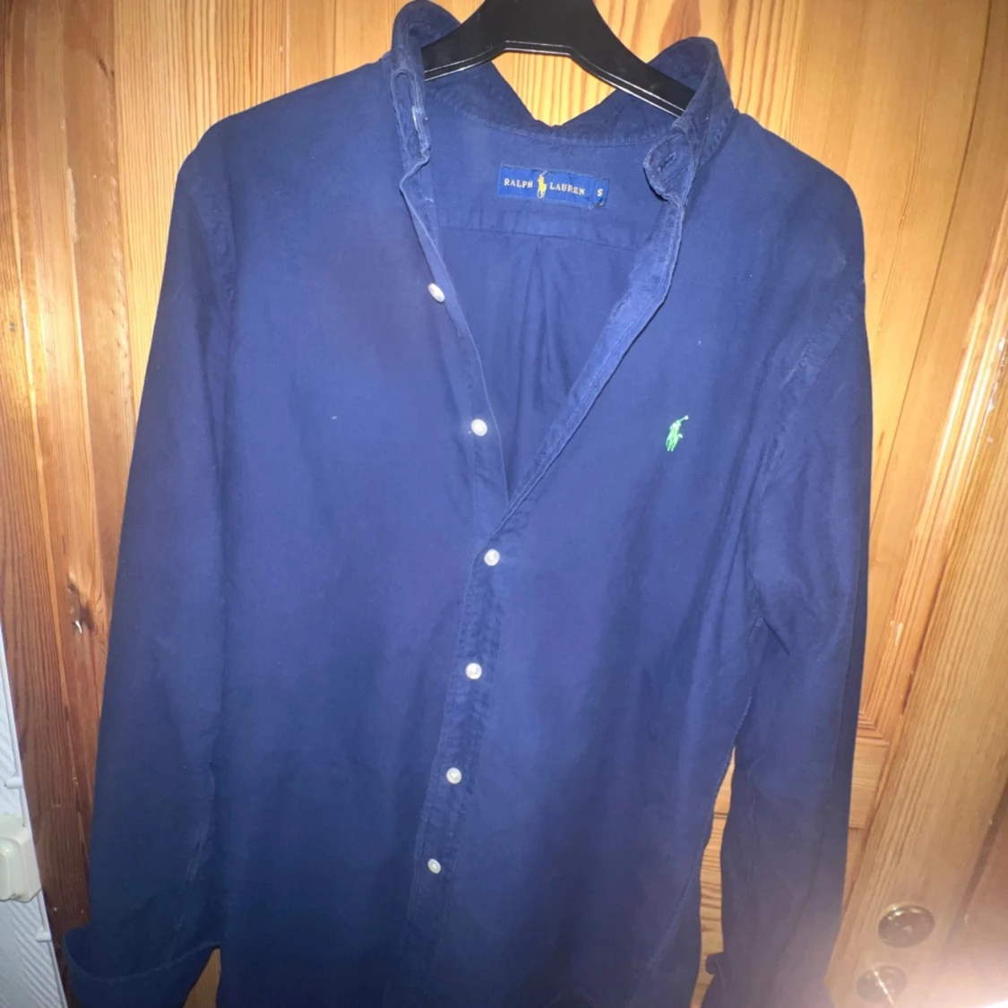 Mörkblå skjorta från Ralph Lauren S - 90