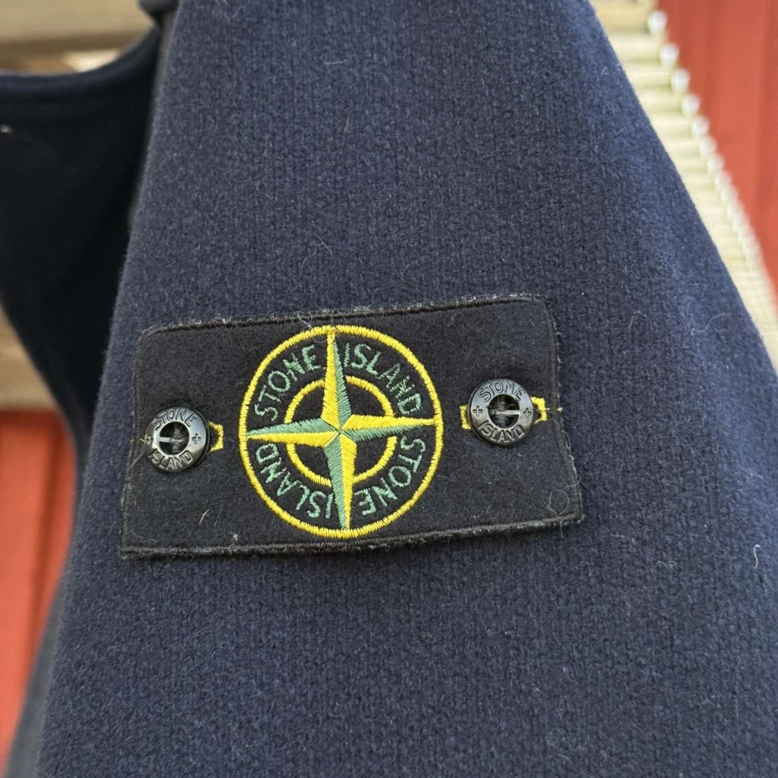 Mörkblå skepparkavaj från Stone Island - 2