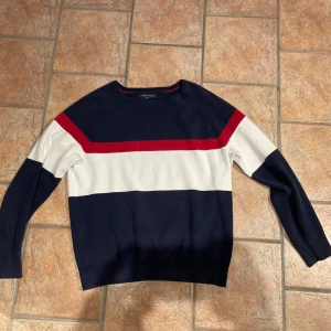 Tommy Hilfiger crewneck - crewneck från Tommy hillfiger 