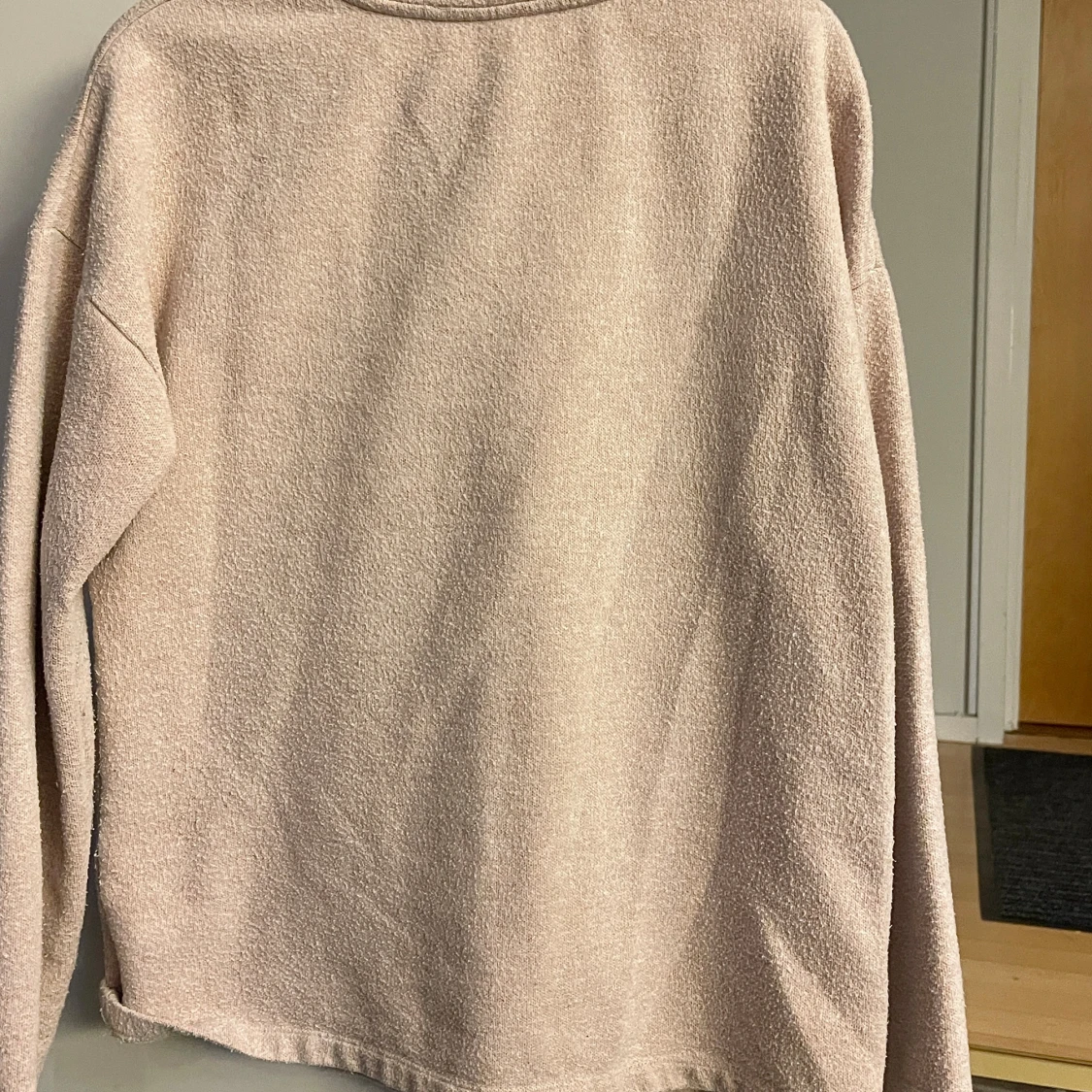 Rosa mysig långärmad tröja - 2