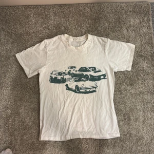 Porsche t shirt  - Storlek S - XS