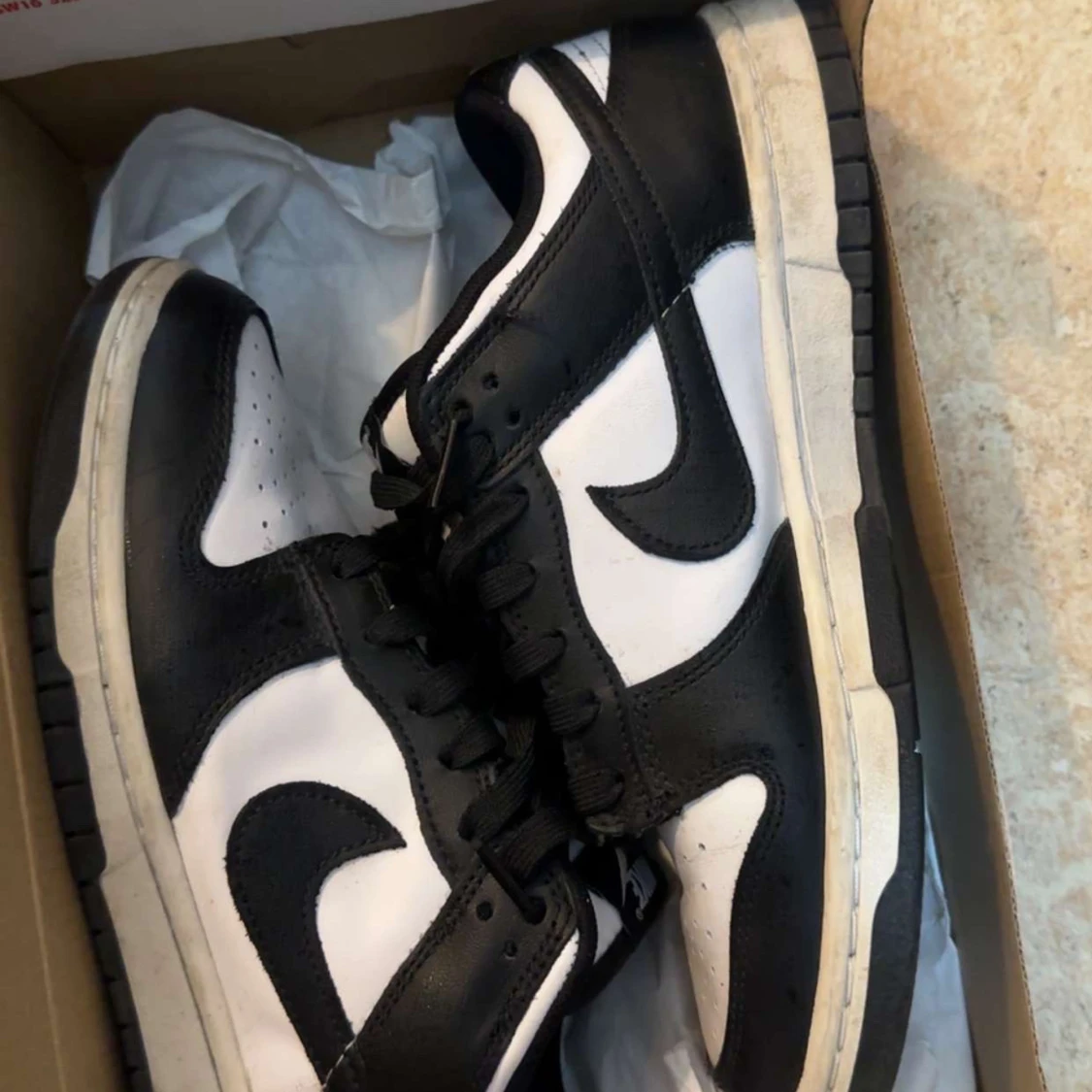 Nike Dunk Low svart/vit sneakers