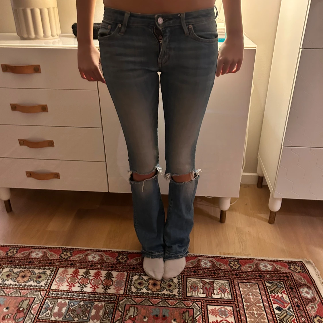 lågmidjade Blå bootcut jeans