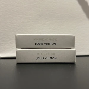 Louis Vuitton samples - Säljer dessa två original samples från Louis Vuitton. Imagination och Ombre Nomade. Båda är oanvända och innehåller 2ml. De fylls ej ända upp till toppen om någon undrar.