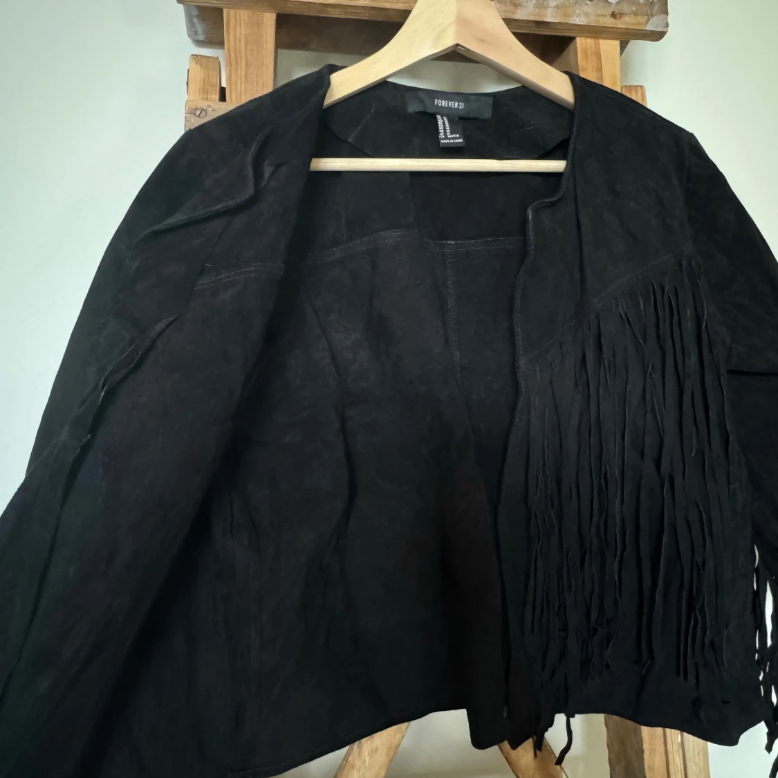 Svart mockajacka med fransar Forever 21 - 2