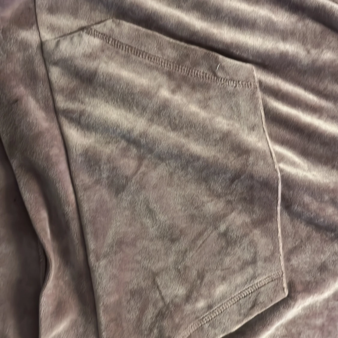 Ljuslila sammetshoodie från FB Sister - 4