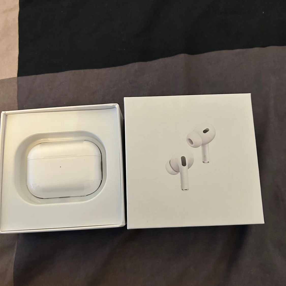AirPods Pro (2nd generation, USB-C) - 4