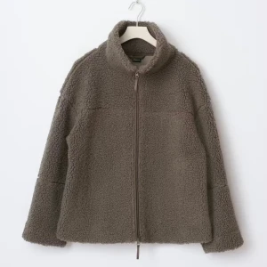 Teddyjacka från Gina🤎🤎 - Säljer denna supersköna teddyjackan från Gina i xxs!! Men passar xs/s oxå💞 Knappt använd, superfiiin🤩 Brun/Beige