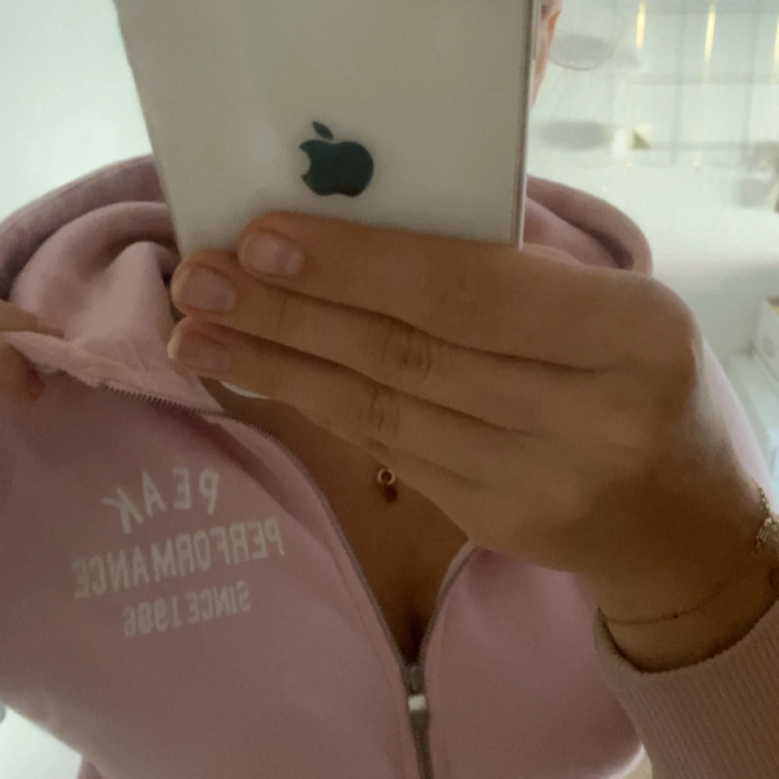 rosa peak performance hoodie - 3