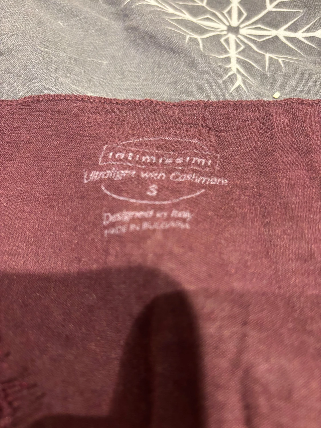 Vinröd långärmad topp från Intimissimi - 1