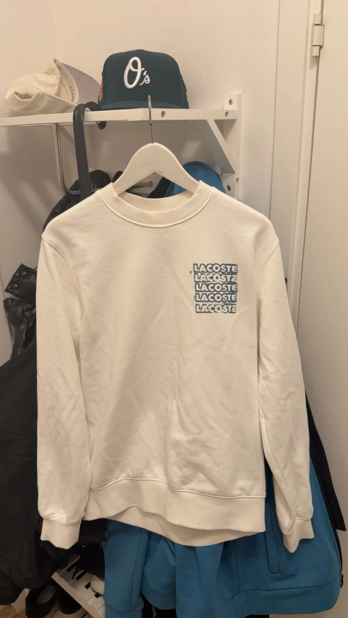 Vit sweatshirt från Lacoste med tryck