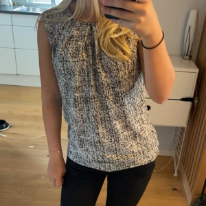 Topp - Topp från märket Stockh LM