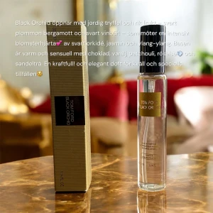 Tom Ford Black Orchid EdP 33ml - Tom Ford Black Orchid EdP, 33 ml. En ikonisk parfym med lyxig känsla och stilren design. Perfekt för dig som vill sticka ut och göra intryck. Testerdemonstration. Snygg att ha framme och enkel att ta med.