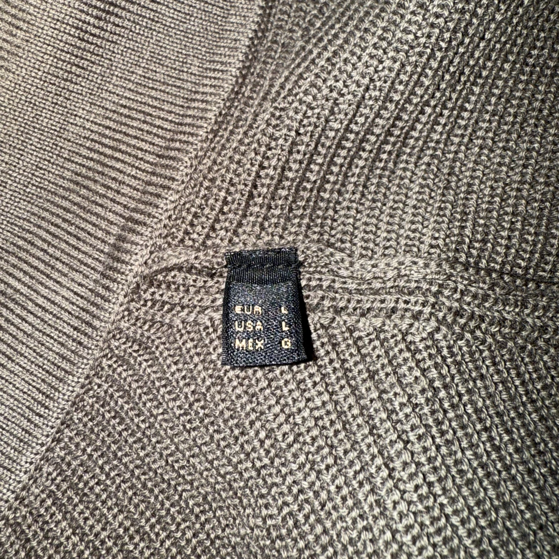 Khakigrön kofta  från Massimo Dutti - 3