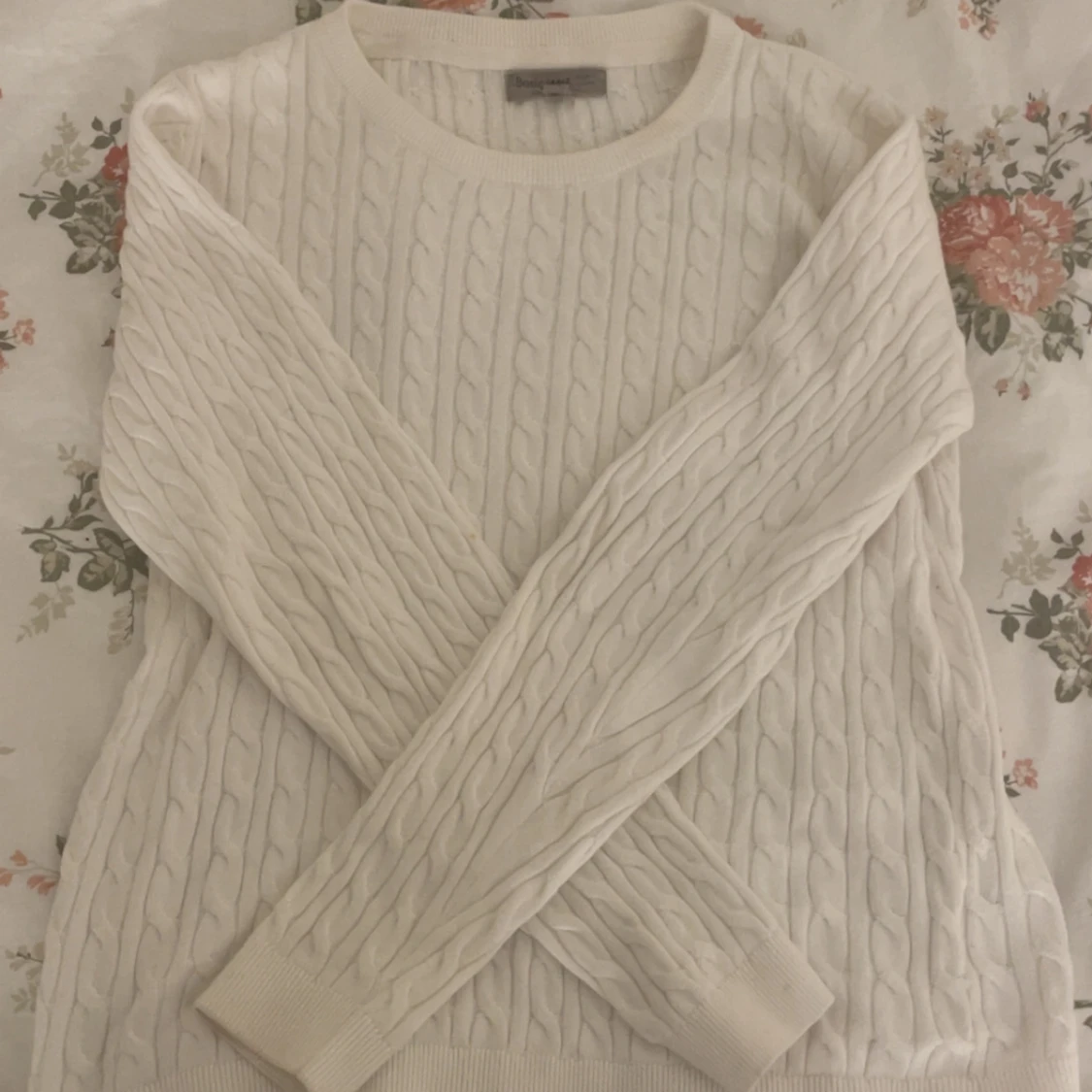 Vit kabelstickad tröja Basic You