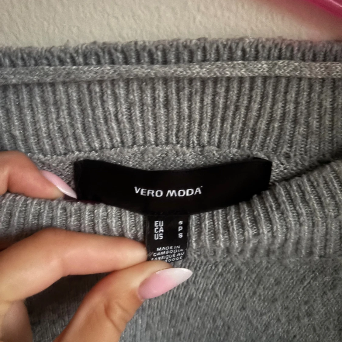 Grå stickad tröja från Vero Moda - 2