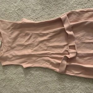 Rosa klänning från zara - Ljus rosa klänning från Zara aldrig använt 