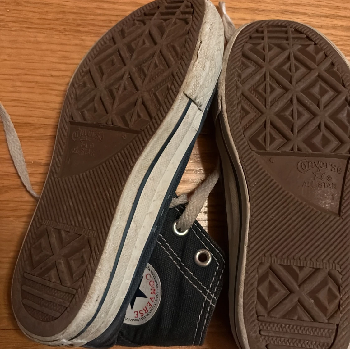 Svarta Converse Chuck Taylor All Star - 2