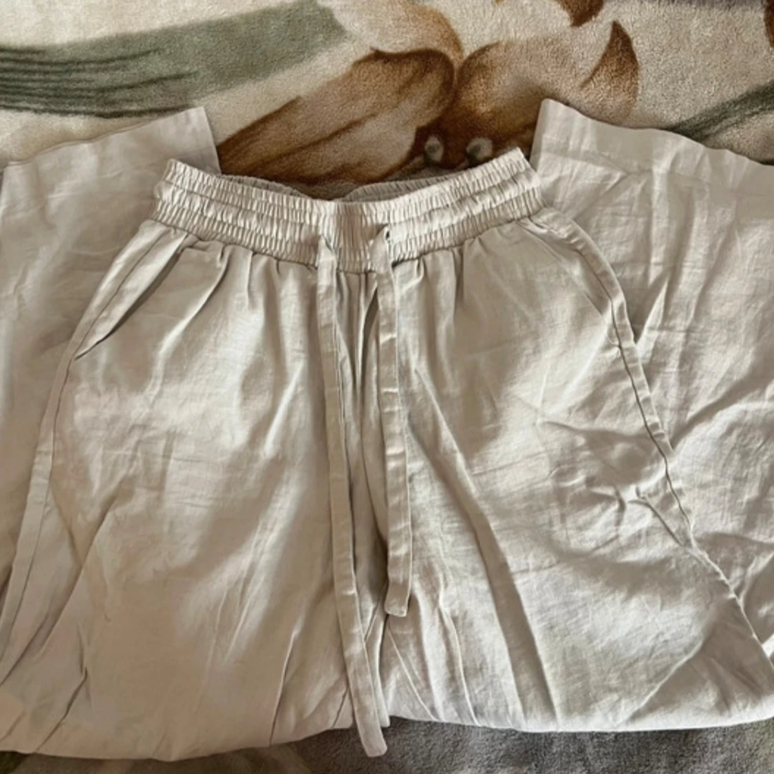 Beiga linnebyxor från Soyaconcept XS - 1