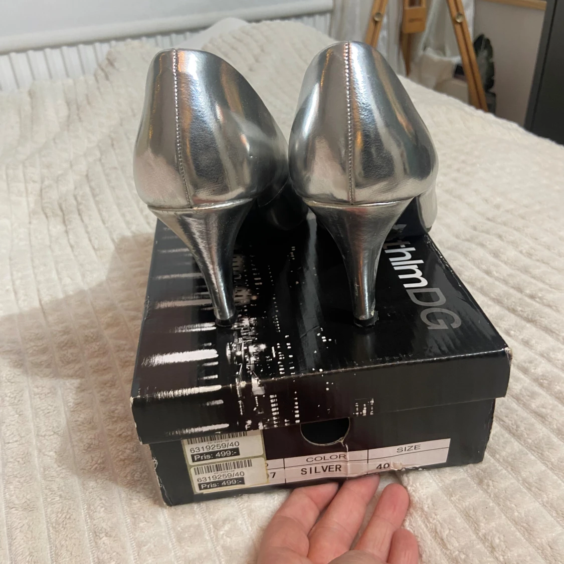 Silvriga pumps från SthlmDG, storlek 40 - 4