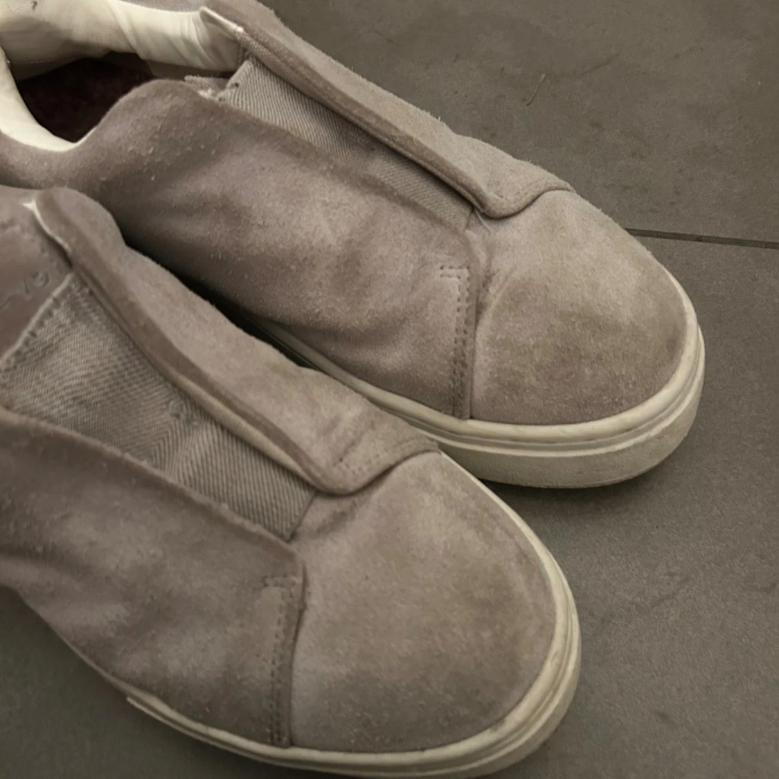 Grå sneakers från Eytys - 3