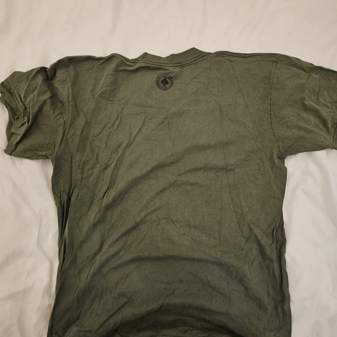 Olivgrön t-shirt från Levi's XL - 1