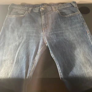 Arman jeans - Gamla som jag aldrig använder