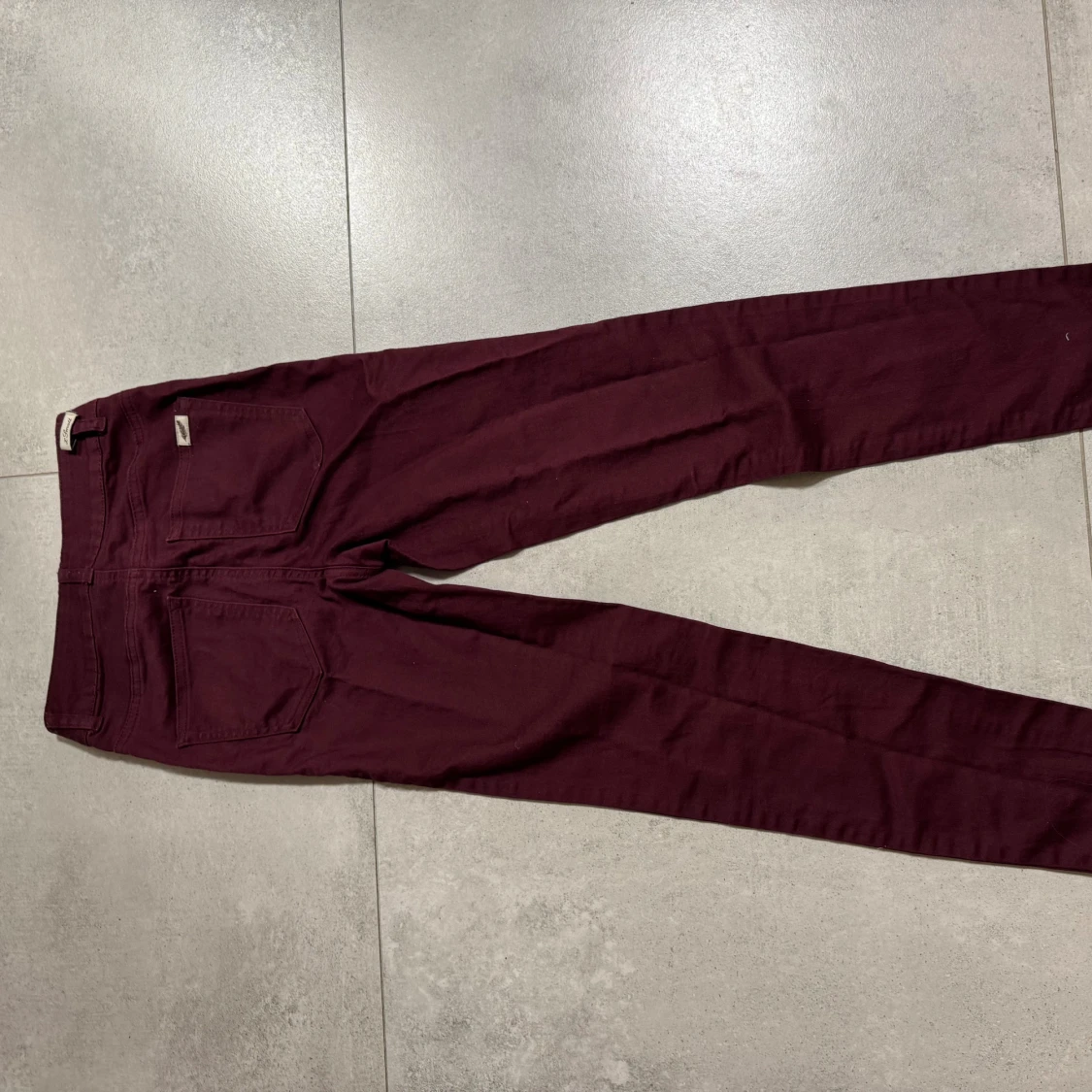 Vinröda skinny byxor Now and Then XS - 3